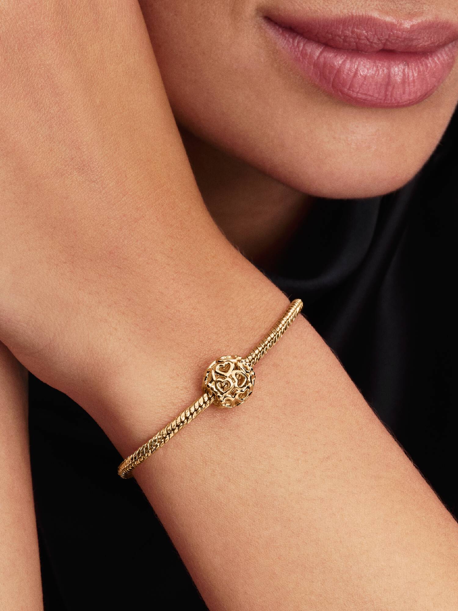 Charm calado Corazón