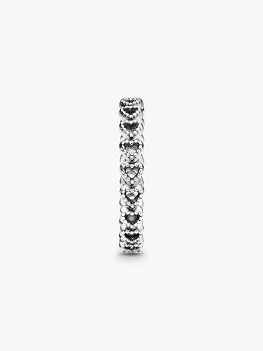Anillo Banda de corazones