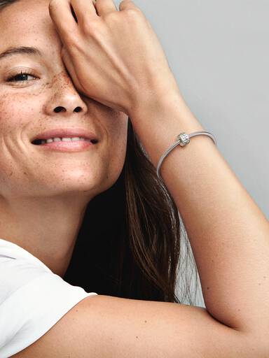 Sujetador Corazones infinitos relucientes