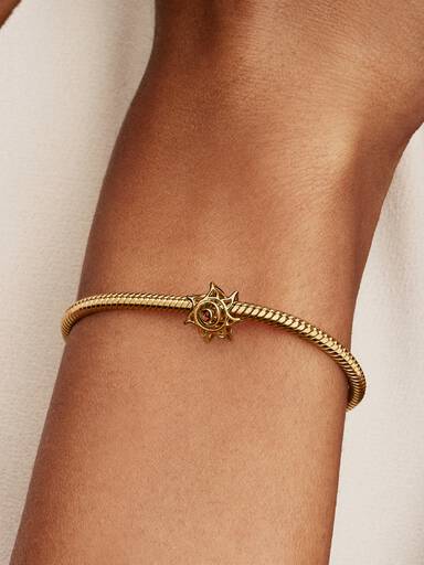 Charm calado Sol