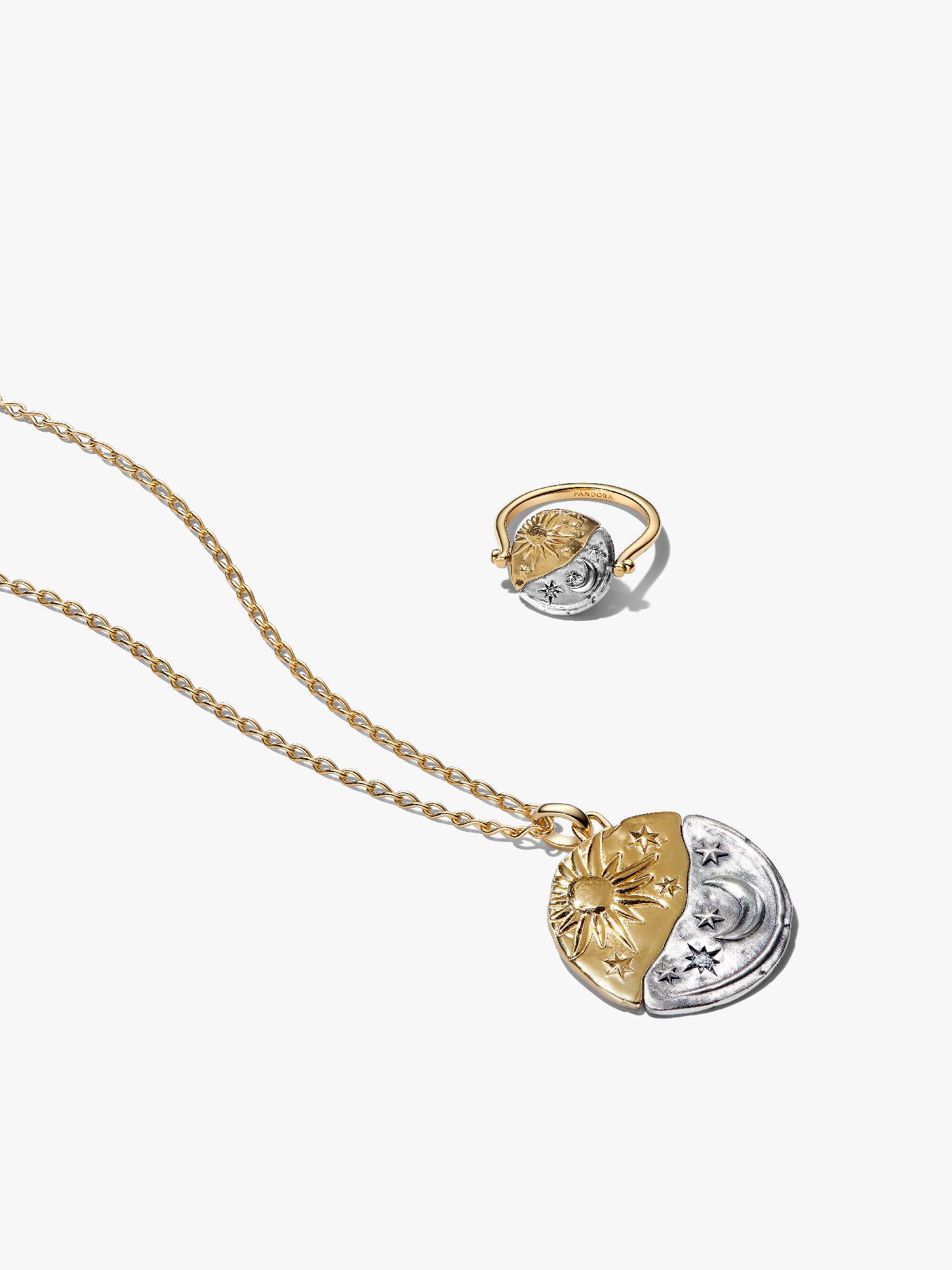 Set de Joyas Medallón Sol y Luna