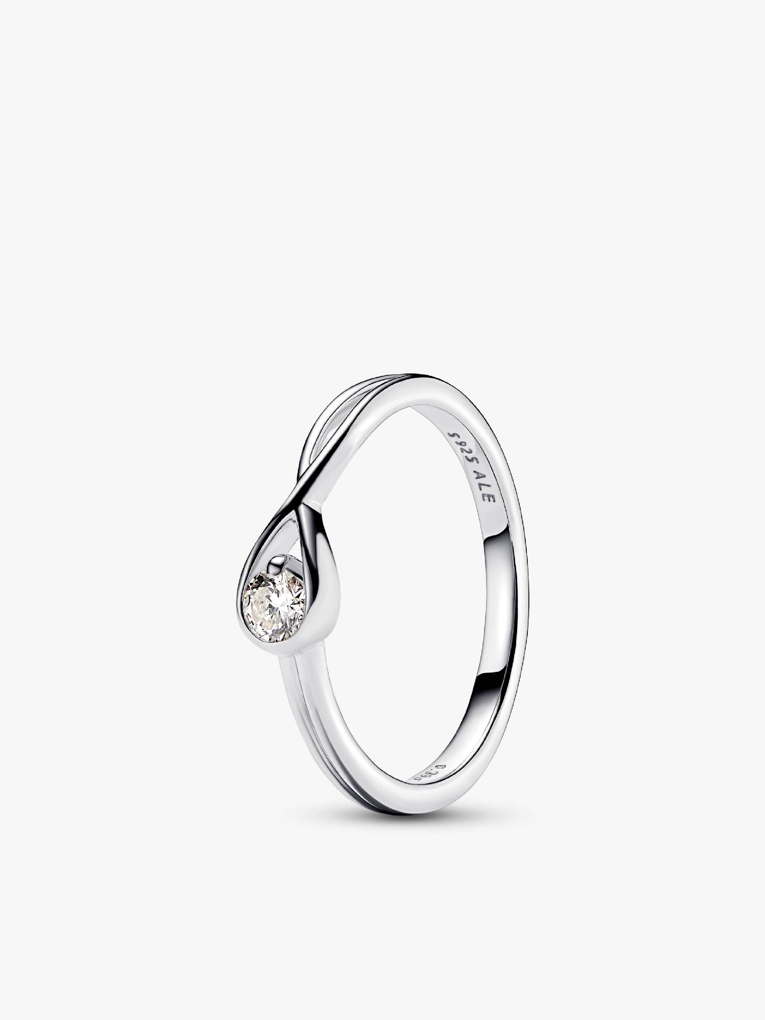 Sterling silver ring with 0.15 ct TW G-J VS+ round brilliant excellent cut lab-grown diamond