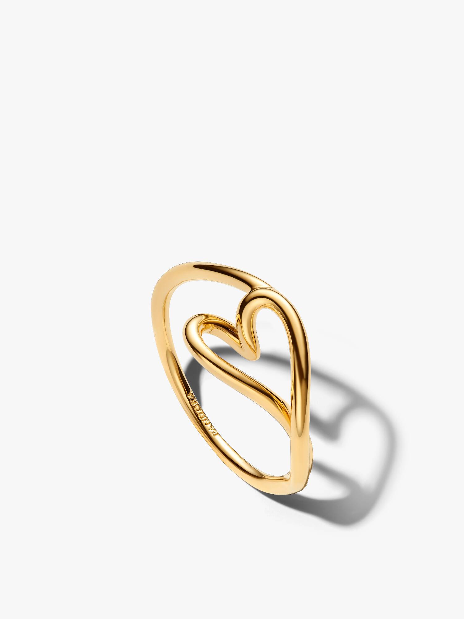 Anillo pequeño Corazón con forma orgánica