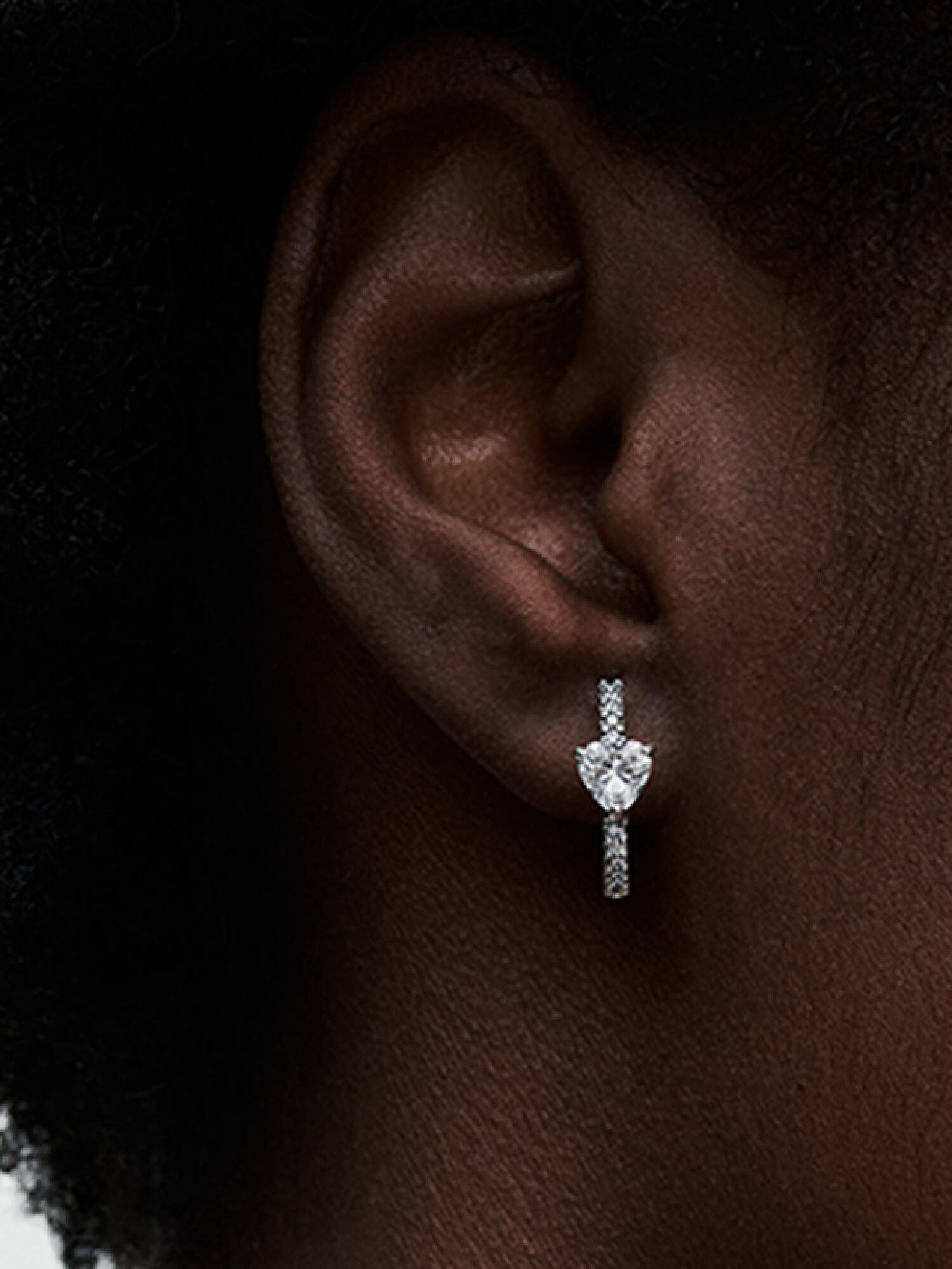 Aretes de aro Corazón Brillante