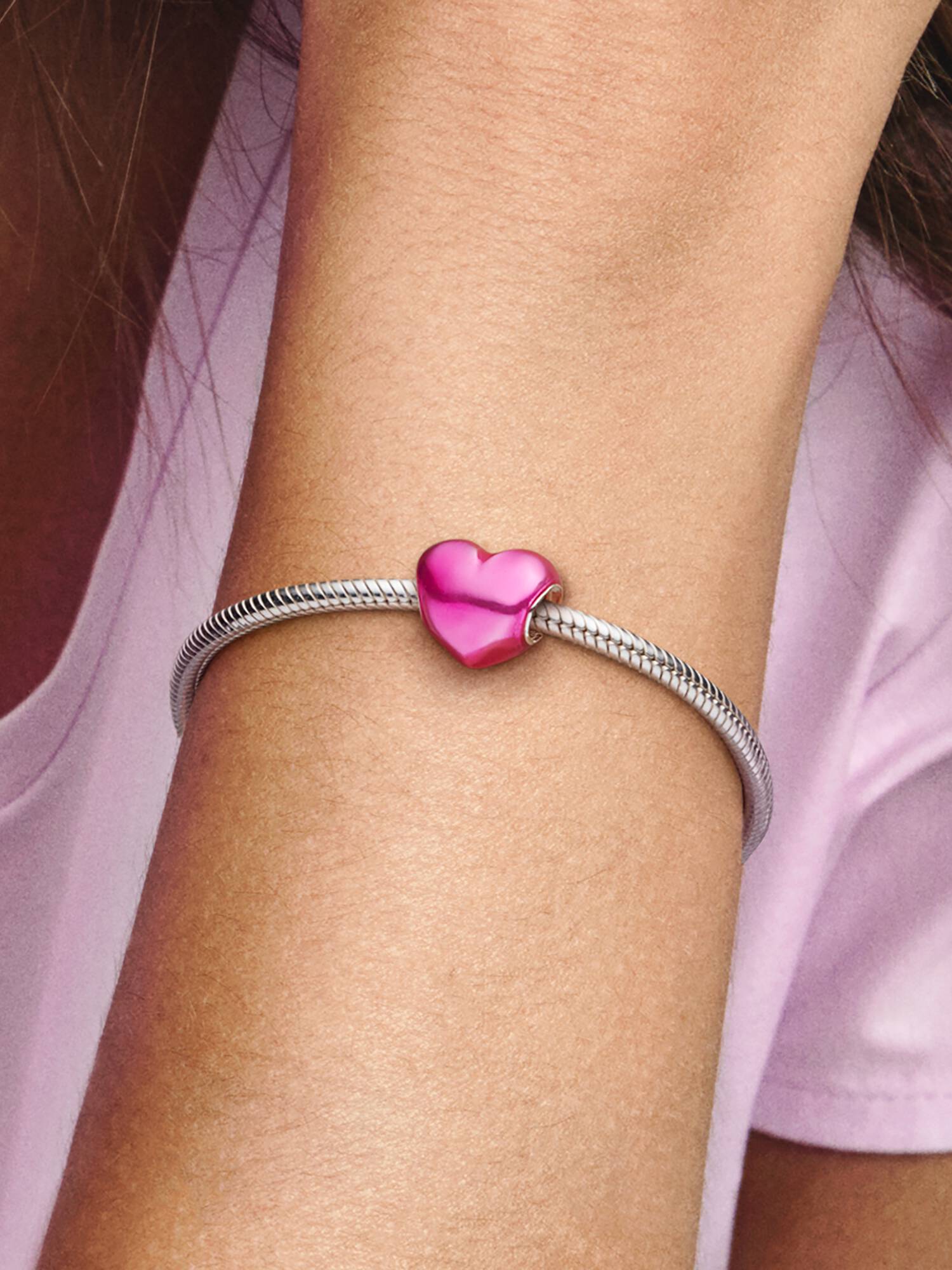 Charm Corazón rosa metálico