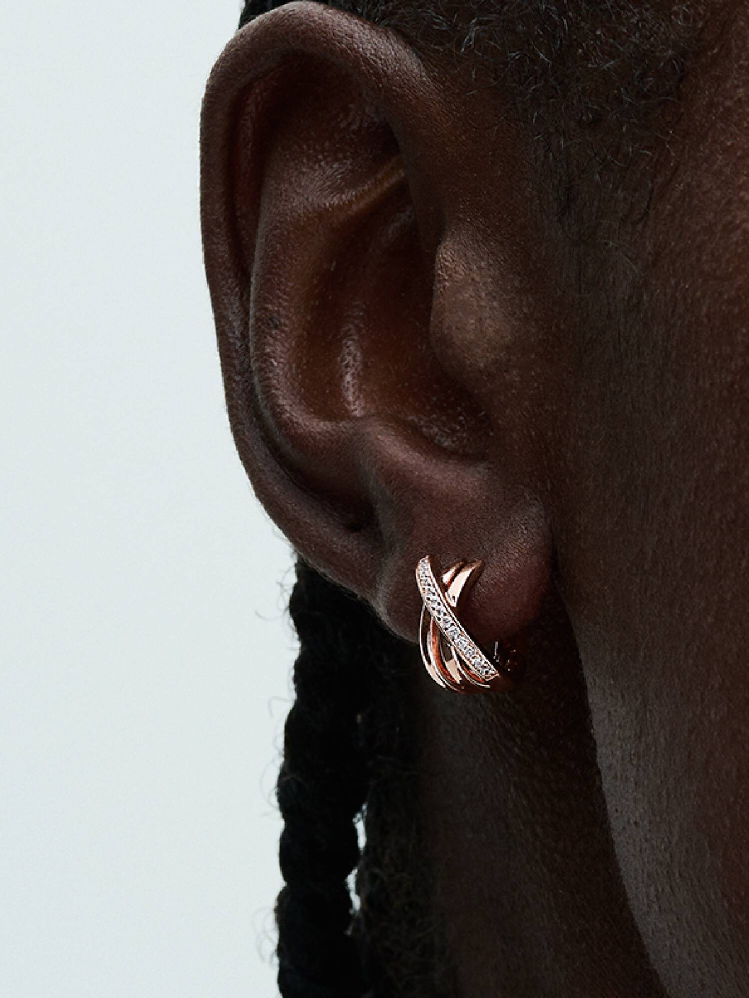 Aretes de aro Pavé Cruzado