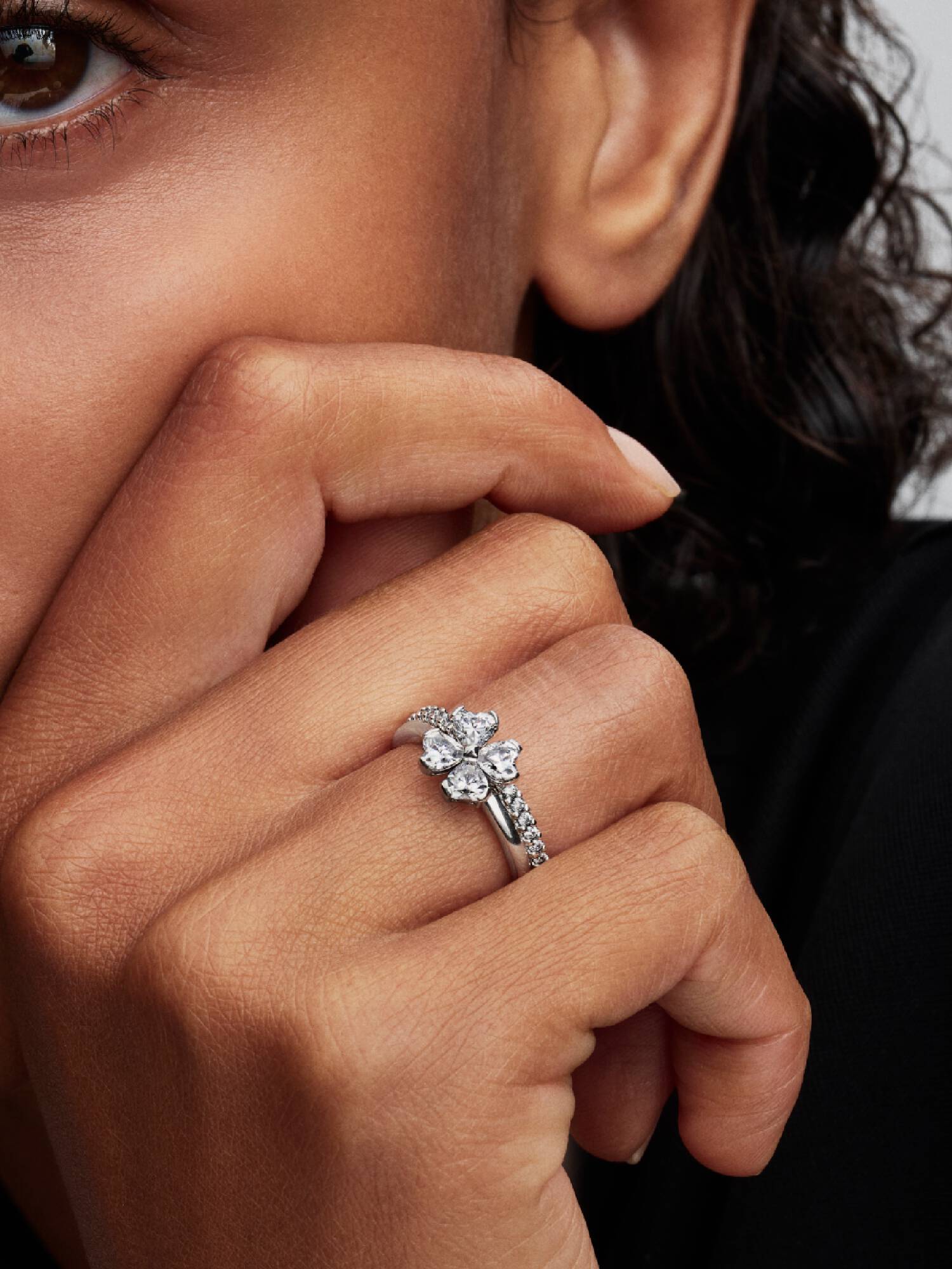 Anillo divisible Trébol de la suerte brillante