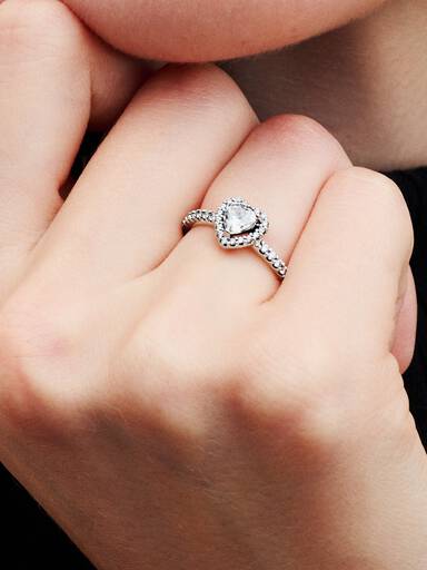 Anillo Corazón elevado