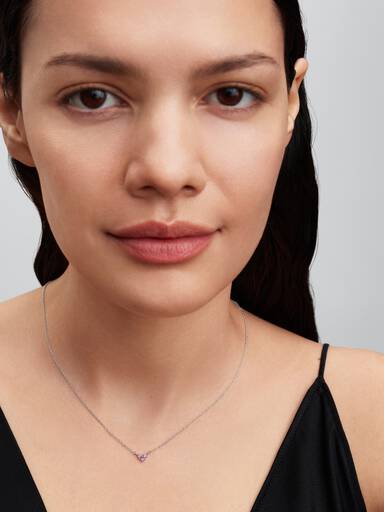 Collar Collier Corazón con tres piedras rosadas