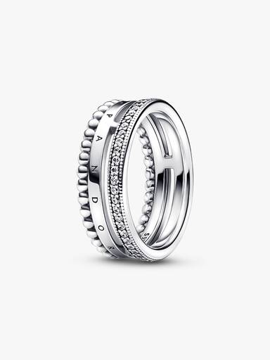 Anillo con pavé y abalorios con logotipo de Pandora Signature