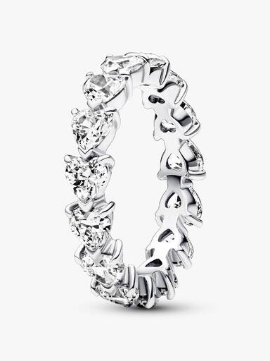 Anillo Eternidad Fila de Corazones