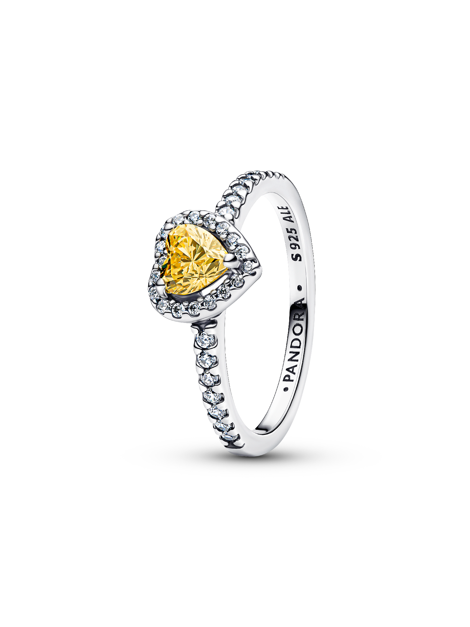Anillo corazón elevado reluciente