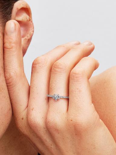 Anillo Estrella en pavé reluciente