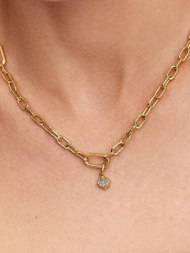 Mini charm colgante Concha reluciente