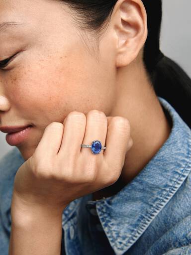Anillo Halo de impacto reluciente