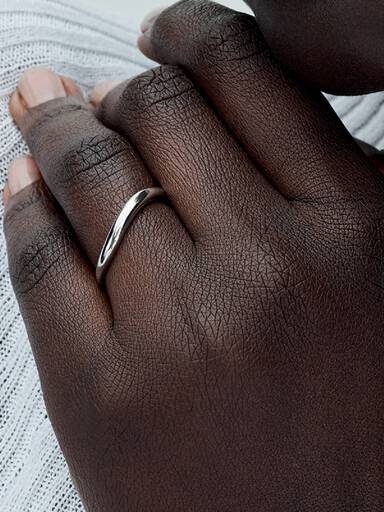 Anillo Banda Forma Orgánica