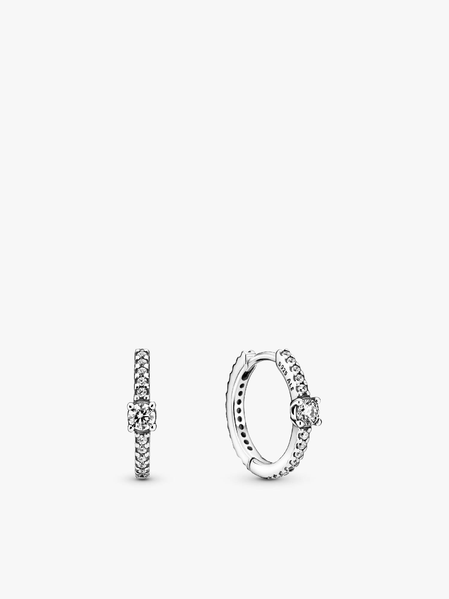 Aretes de aro resplandecientes