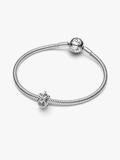 Charm Nudo Infinito Plateado