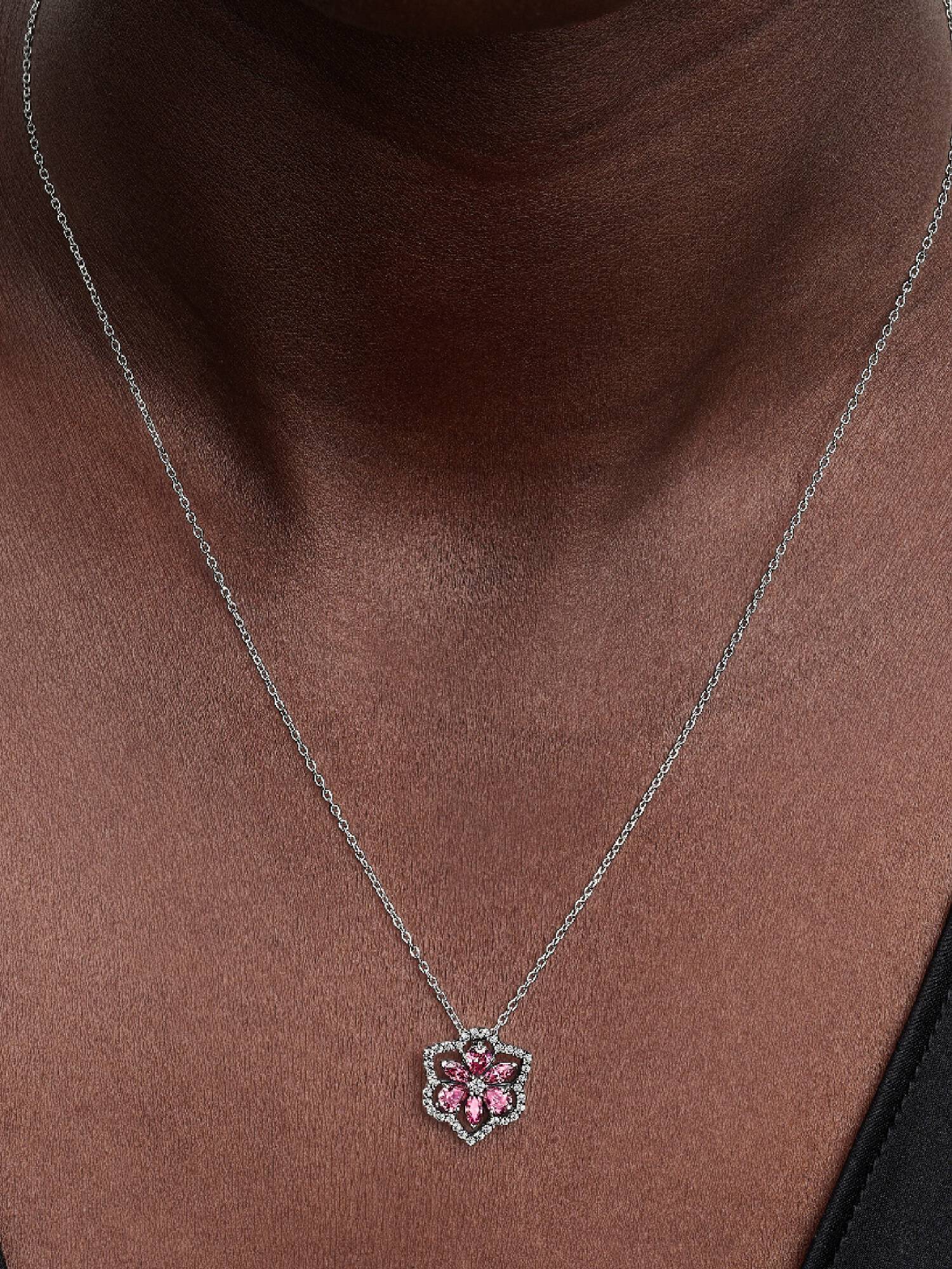 Collar con Colgante estilo herbario Rosado Brillante
