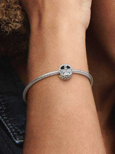 Charm Palacio de Buckingham Brillante