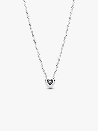 Collar Corazón elevado