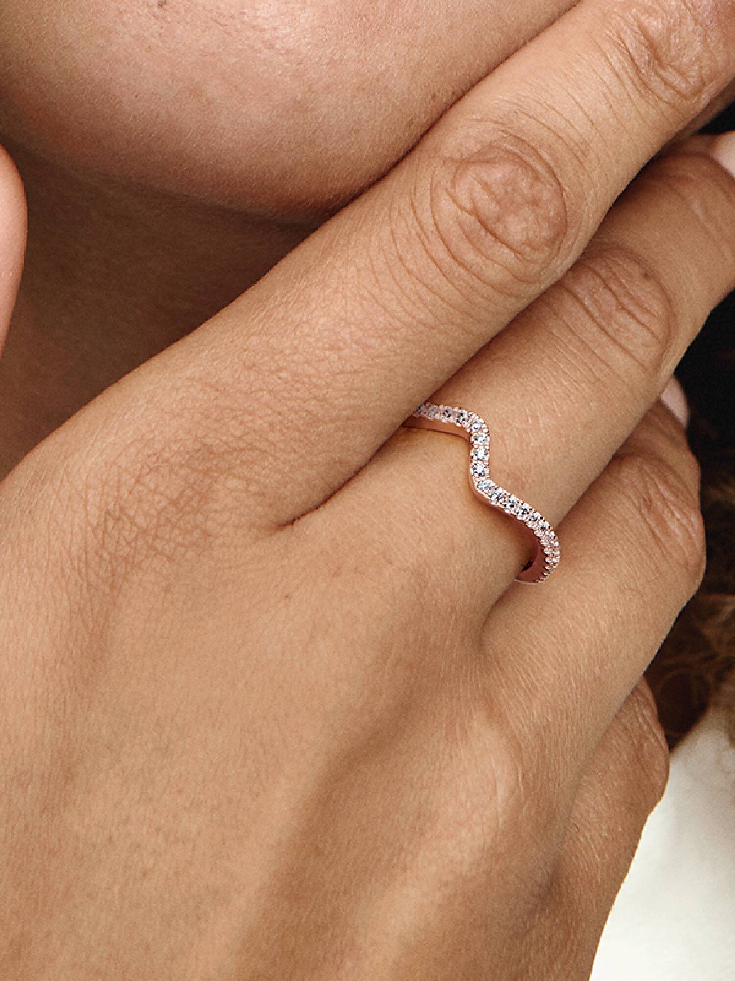 Anillo Onda resplandeciente