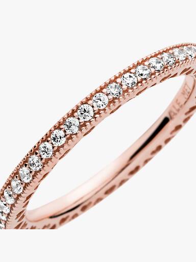 Anillo corazones con brillo