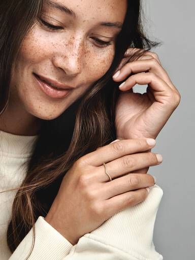 Anillo Deseo Clásico Resplandeciente