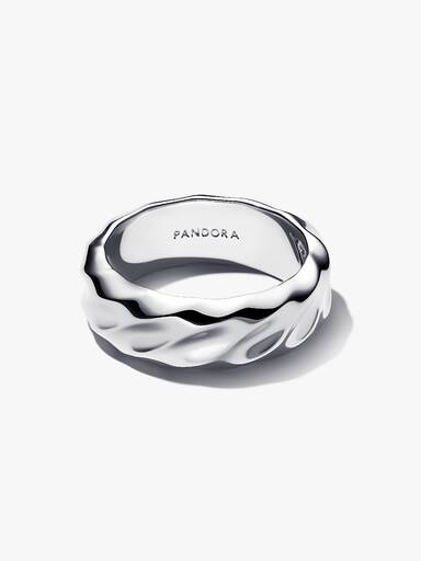 Anillo de banda ancha ondulada