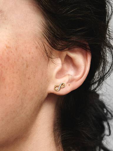 Aretes de botón infinito reluciente