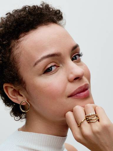 Aretes de botón Círculo de forma orgánica